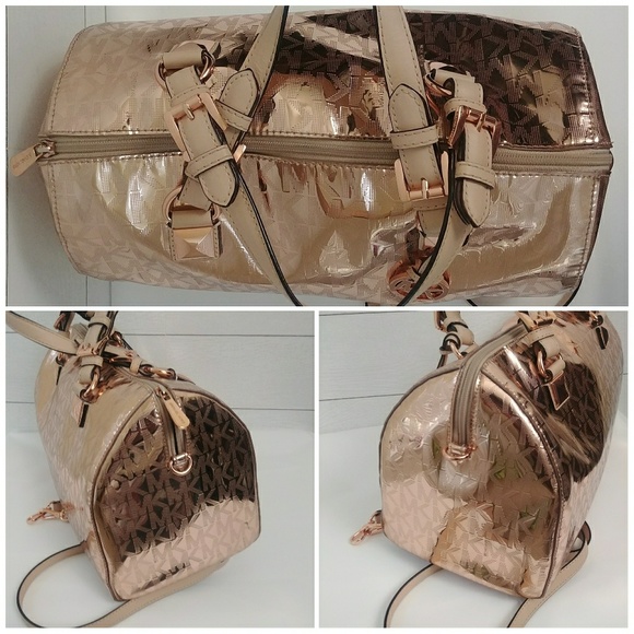 Michael Kors Jet Set Monogram Grayson Bag - Picture 5 of 7